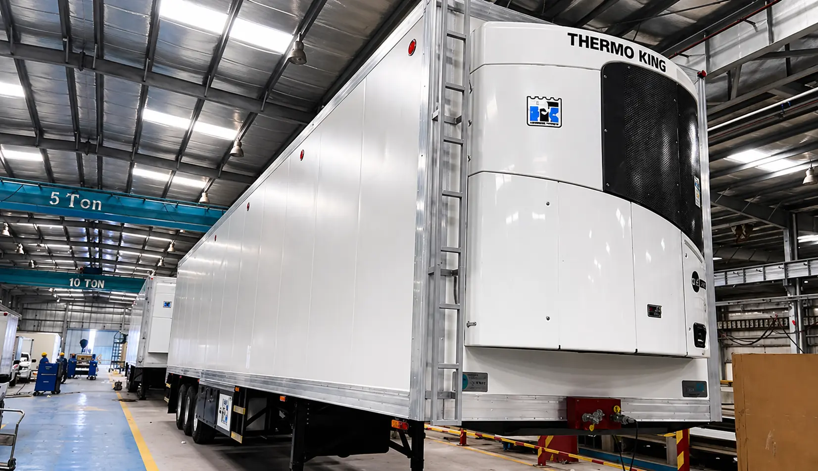 Kenz logistics deploying a Thermo King refrigerated trailer for seamless cold chain transport in Saudi Arabia